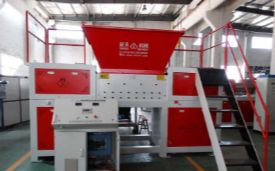 廢舊電子產(chǎn)品撕碎機(jī)，金屬撕碎機(jī)，四軸撕碎機(jī)